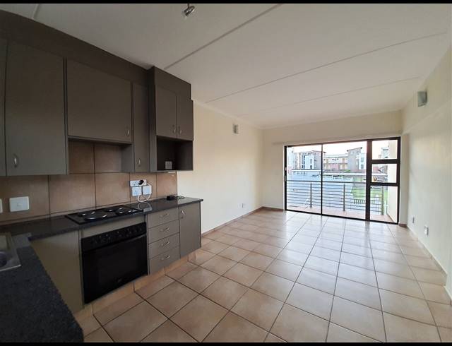 1 BEDROOM APARTMENT TO LET IN BARBEQUE DOWNS